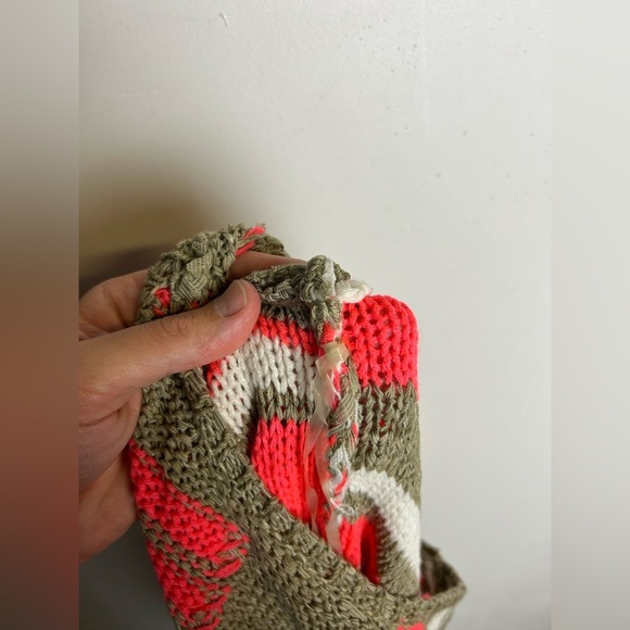 Gray Saks fifth Avenue M Crochet Top Blouse Beach Multicolor resort Vacation - Picture 9 of 10